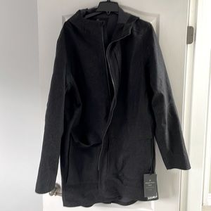 Lululemon men’s Outpour parka XXL